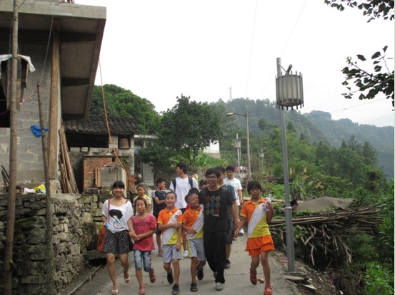 暑期实践团老队员告别仪式圆满举行