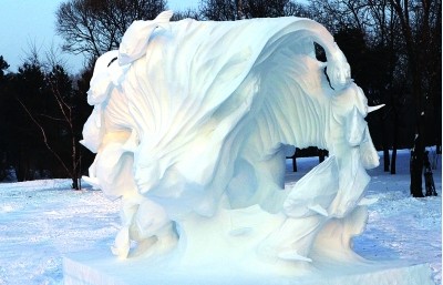 第十九届全国雪雕比赛落幕 《美人鱼》折桂