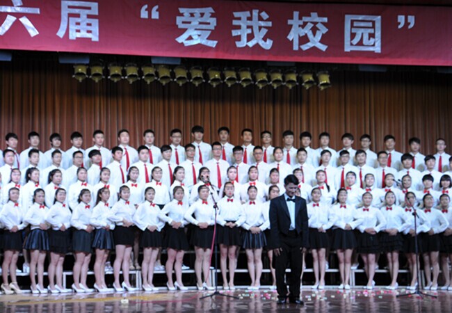 黄淮学院生物工程系参加“爱我校园”新生校歌合唱比赛